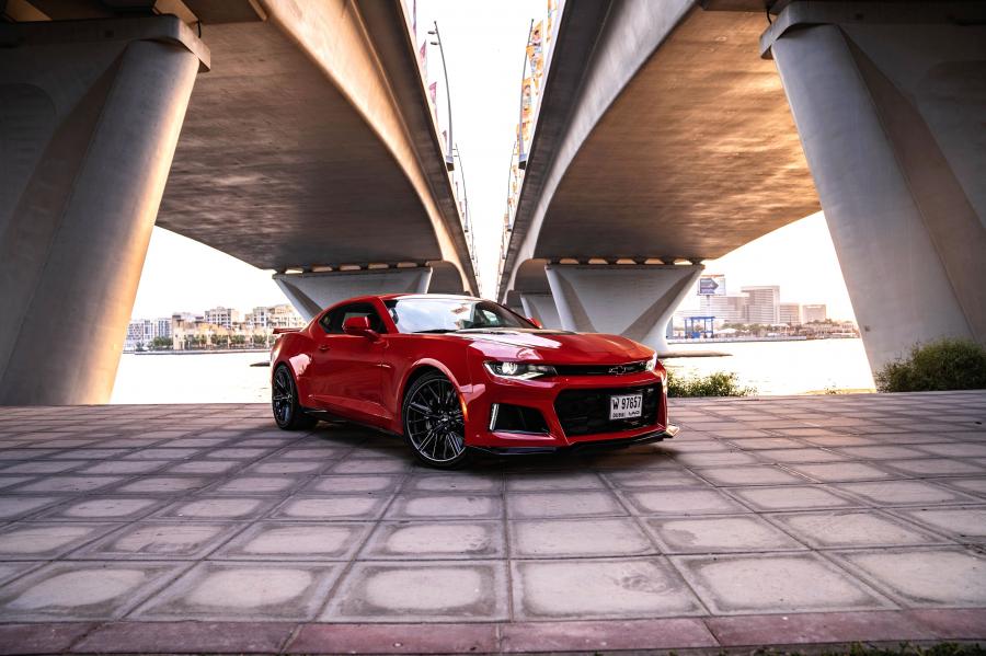  Chevrolet Camaro ZL1 2016 года  (фото 24 из 38)